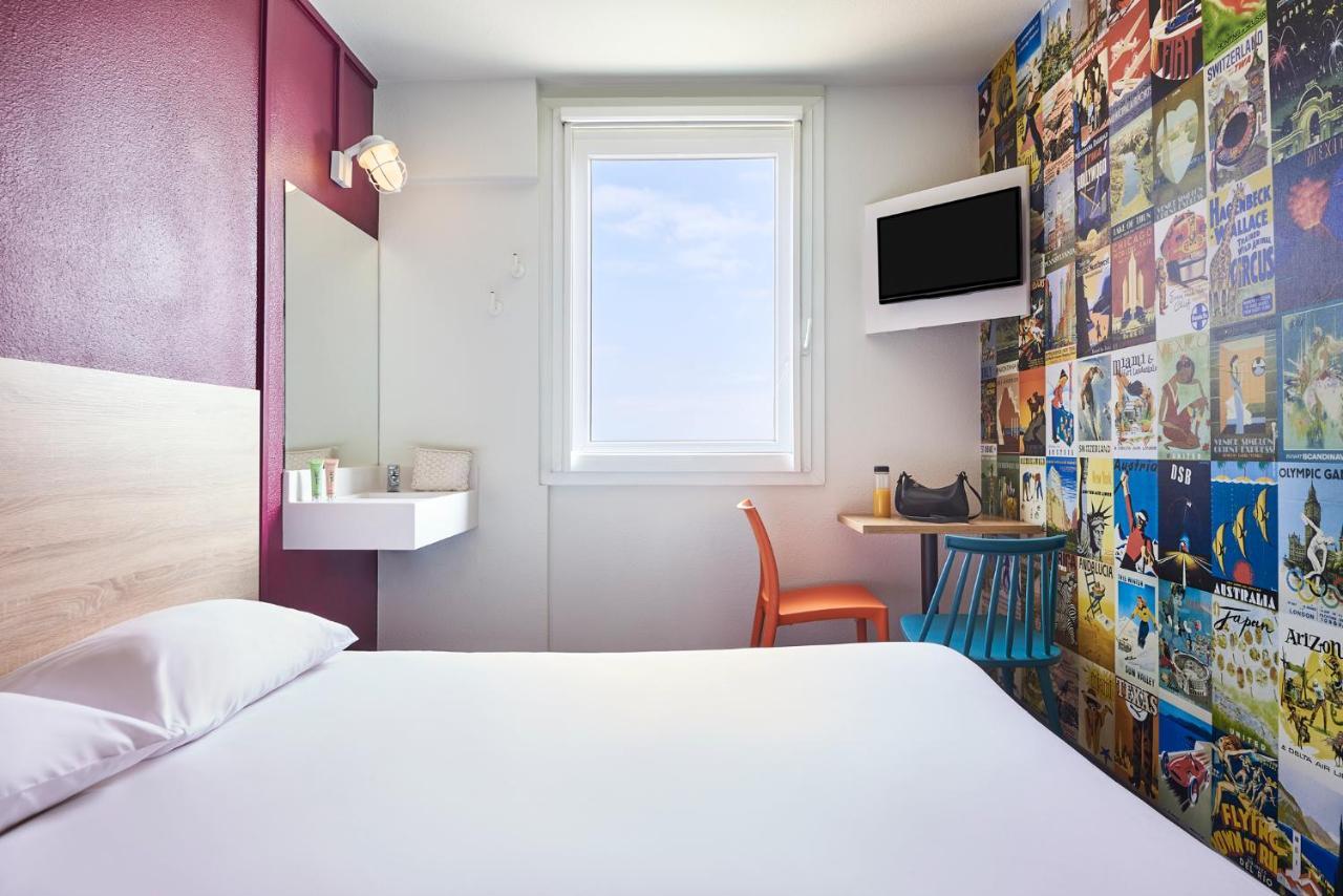 Hotelf1 Calais Coquelles Exterior foto